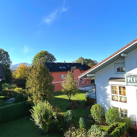 Sabine's Mit Bergblick Am Chiemsee プリーン・アム・キームゼー